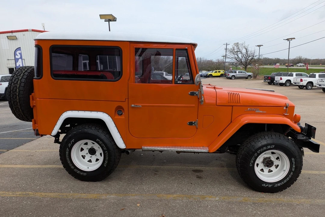 1964 Toyota J40 Land Cruiser - Image 3 of 9