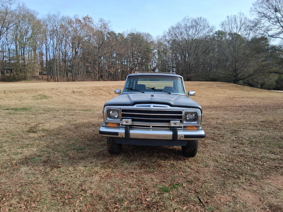 1987 Jeep SJ Grand Wagoneer - Image 3 of 31