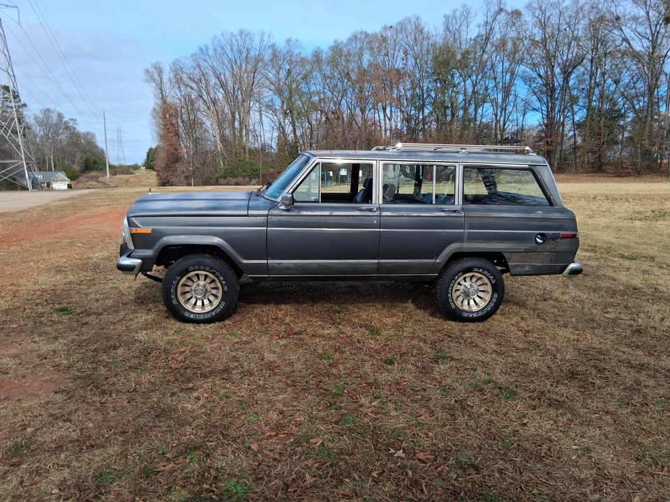 1987 Jeep SJ Grand Wagoneer - Image 7 of 31