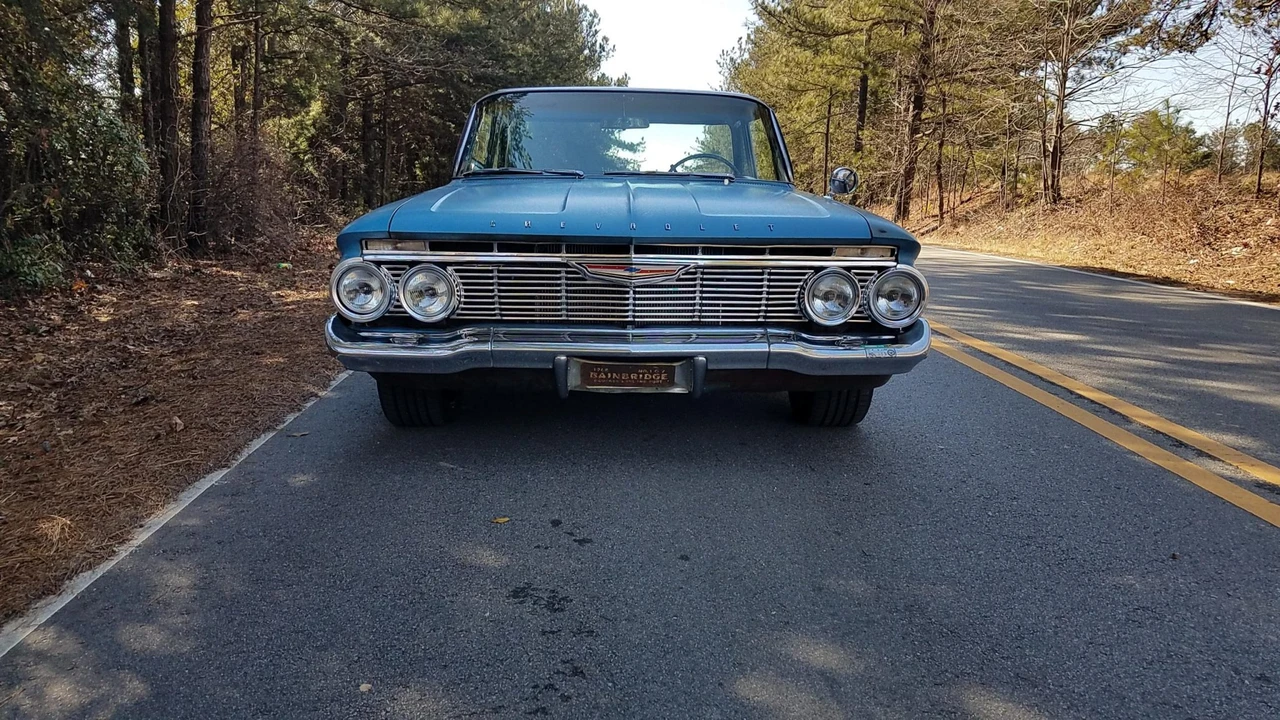 1961 Chevrolet Biscayne - Image 5 of 31