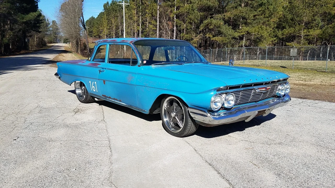 1961 Chevrolet Biscayne - Image 3 of 31