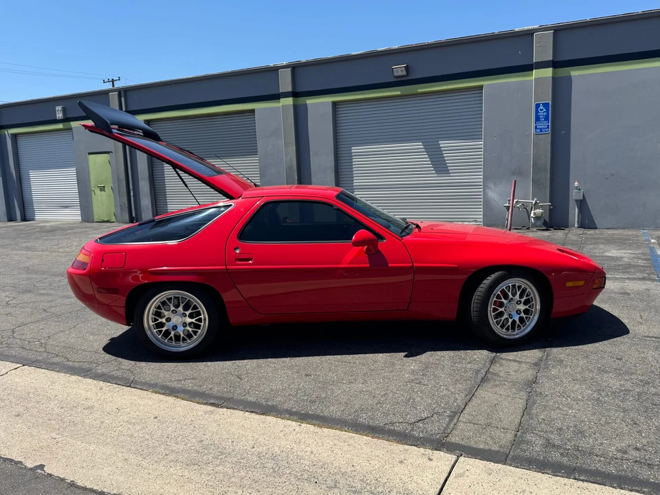 1991 Porsche 928 GT - Image 13 of 31