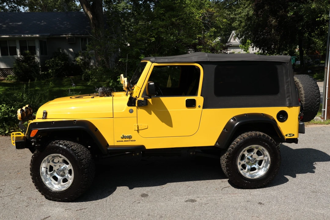 2004 Jeep TJ Wrangler - Image 9 of 31