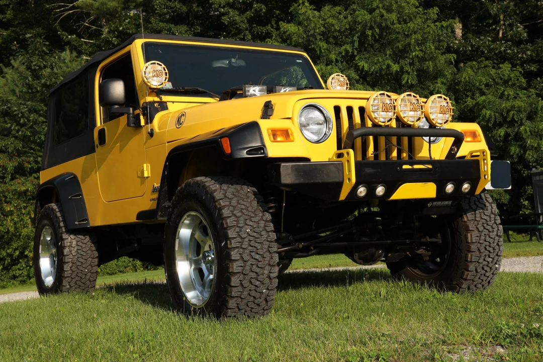 2004 Jeep TJ Wrangler - Image 18 of 31