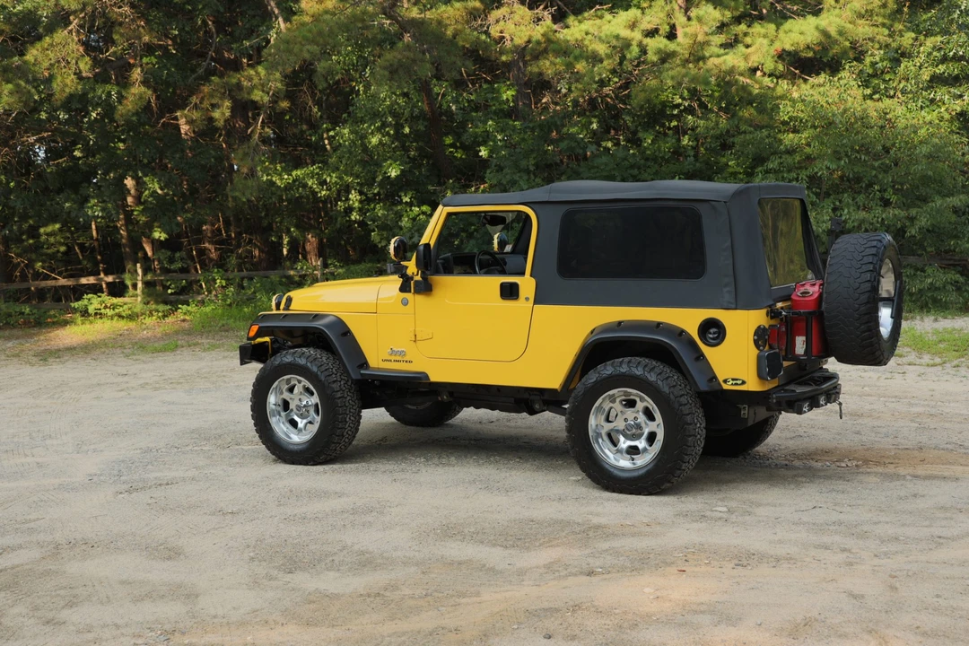 2004 Jeep TJ Wrangler - Image 10 of 31
