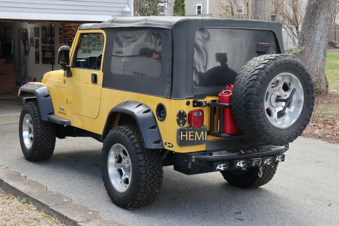 2004 Jeep TJ Wrangler - Image 14 of 31