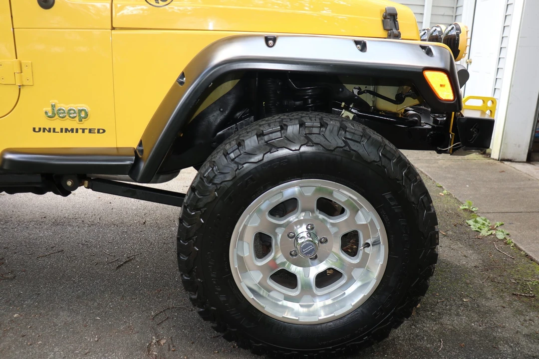 2004 Jeep TJ Wrangler - Image 30 of 31