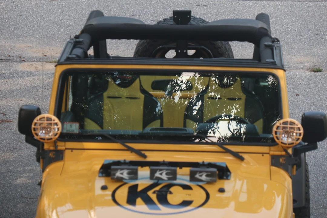 2004 Jeep TJ Wrangler - Image 21 of 31