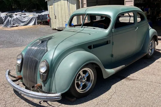 1935 Chrysler Airflow Coupe Project