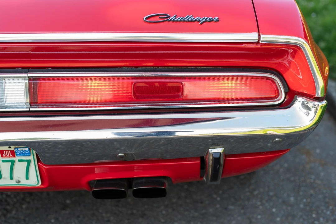 1970 Dodge Challenger Hemi 1st Gen - Image 19 of 31