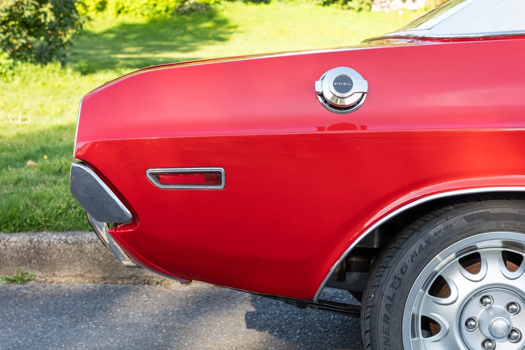 1970 Dodge Challenger Hemi 1st Gen - Image 24 of 31