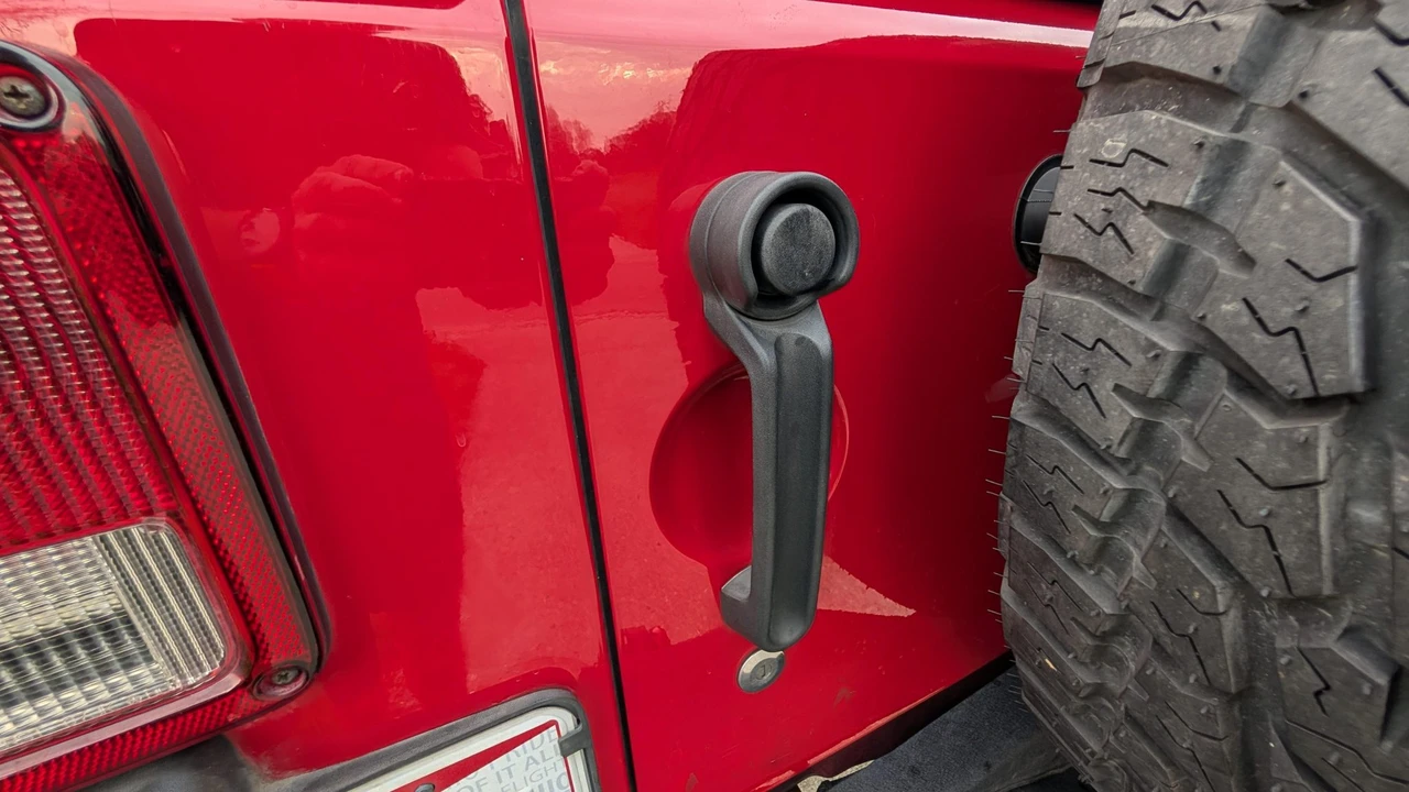 2011 Jeep JK Wrangler - Image 25 of 31