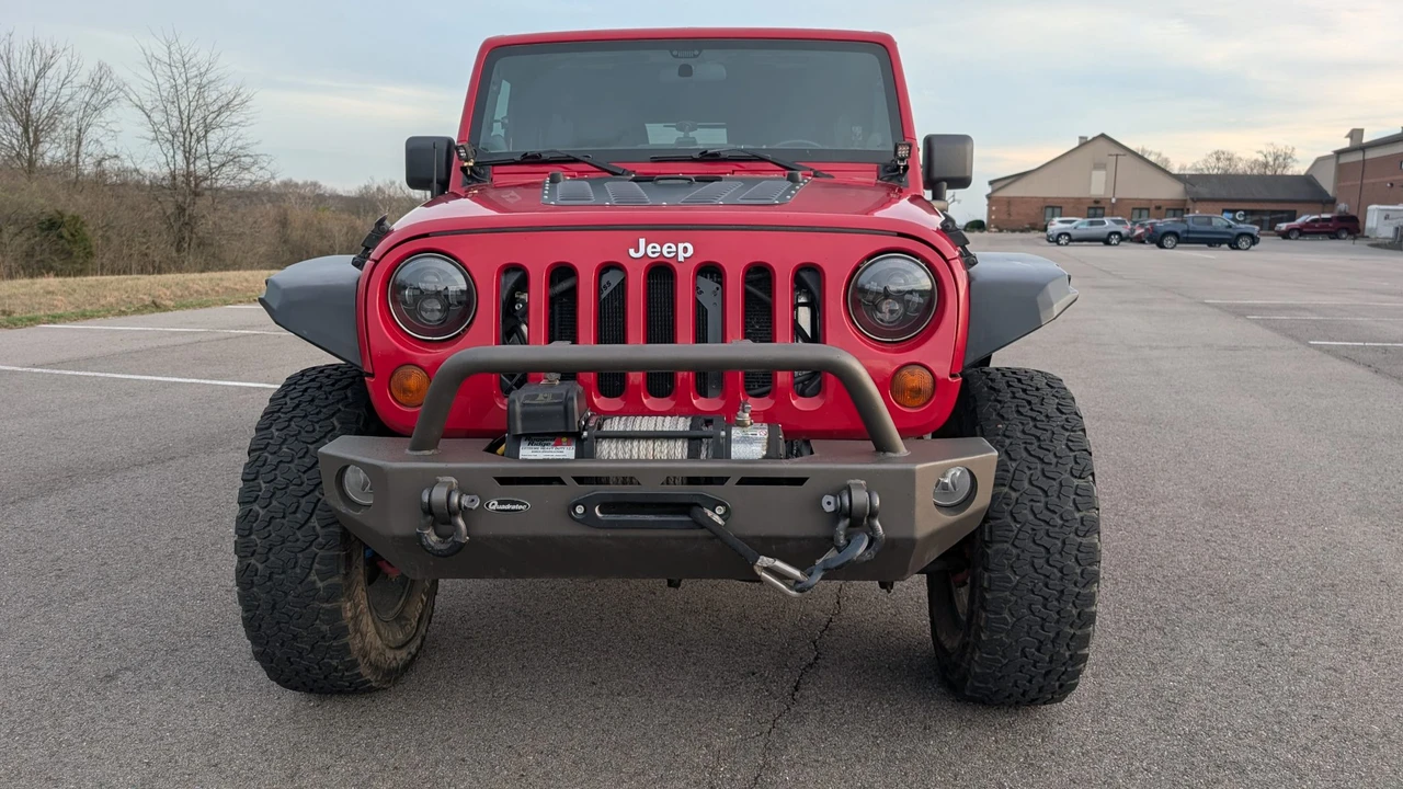 2011 Jeep JK Wrangler - Image 14 of 31