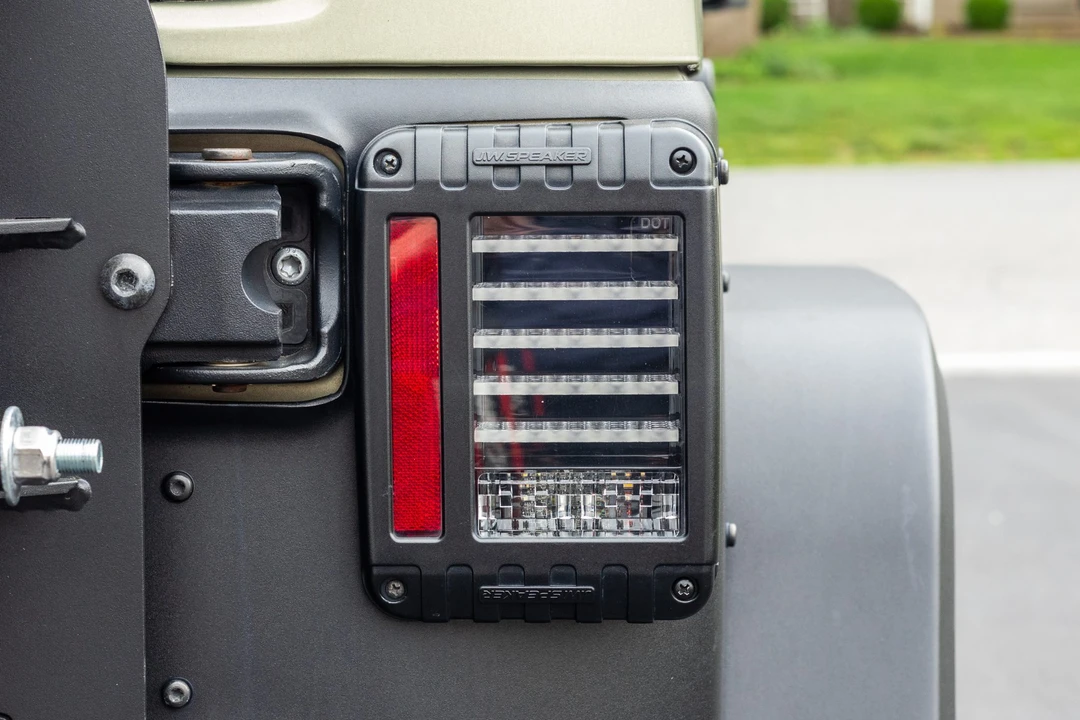 2015 Jeep JK Wrangler - Image 27 of 31