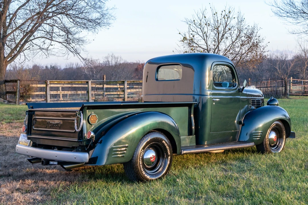 1940 Plymouth - Image 7 of 31