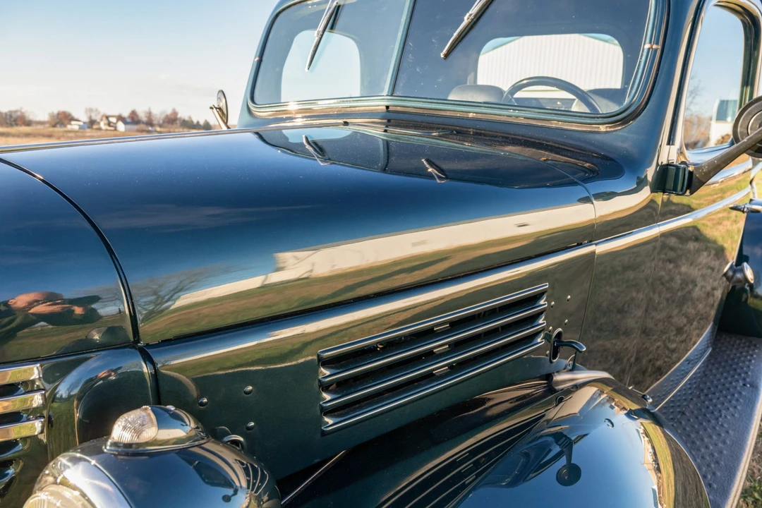 1940 Plymouth - Image 22 of 31