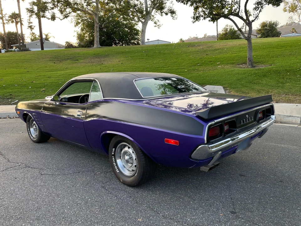 1973 Dodge Challenger Hemi 1st Gen - Image 16 of 31