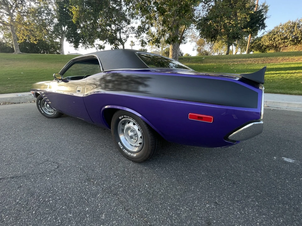 1973 Dodge Challenger Hemi 1st Gen - Image 17 of 31