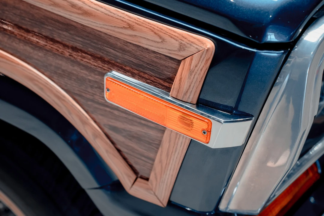 1990 Jeep SJ Grand Wagoneer - Image 31 of 31