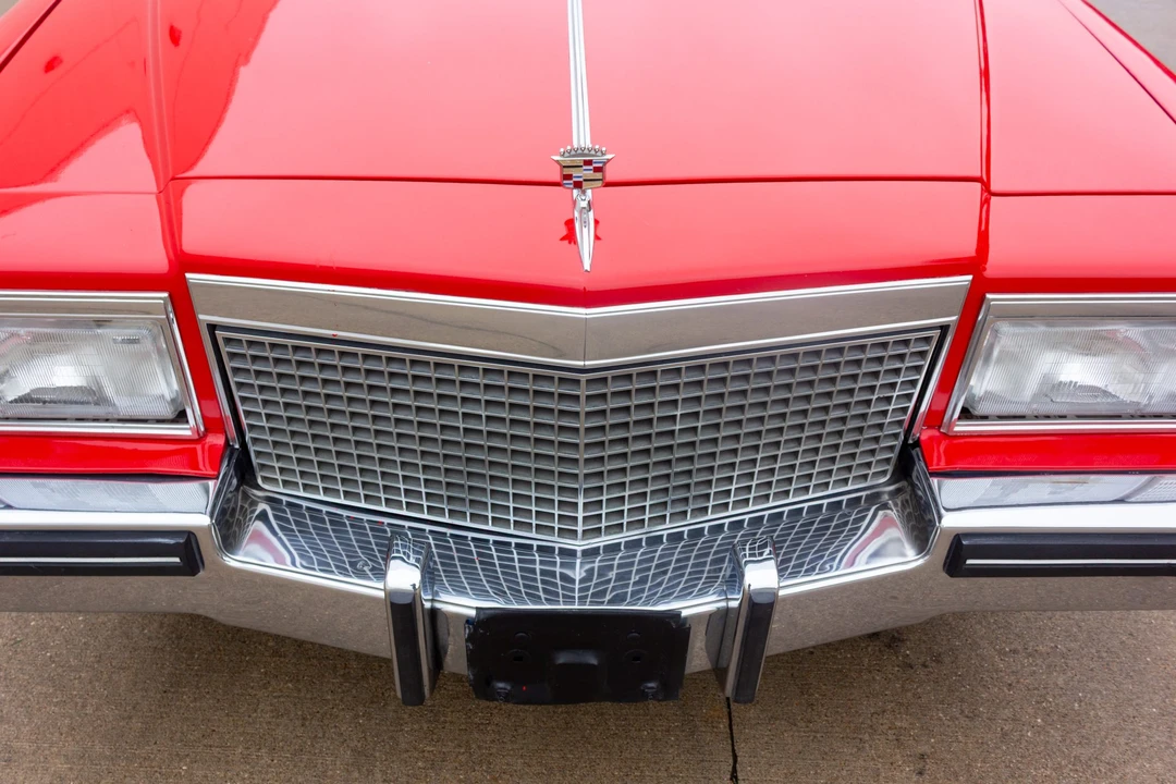 1984 Cadillac Brougham - Image 14 of 31