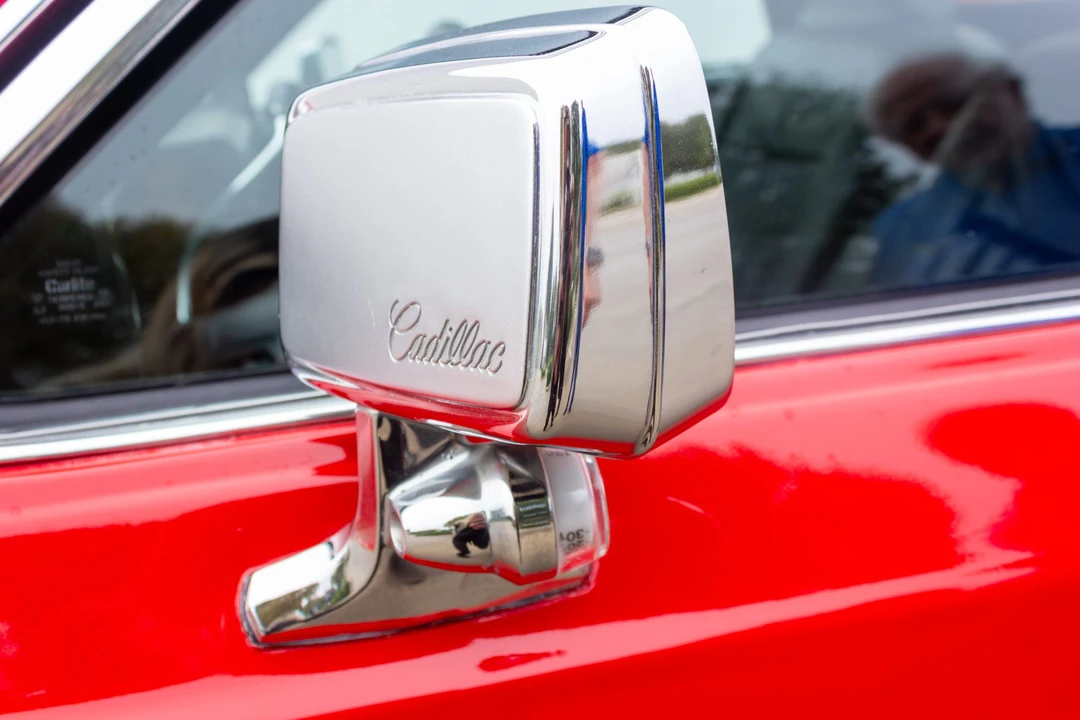 1984 Cadillac Brougham - Image 20 of 31
