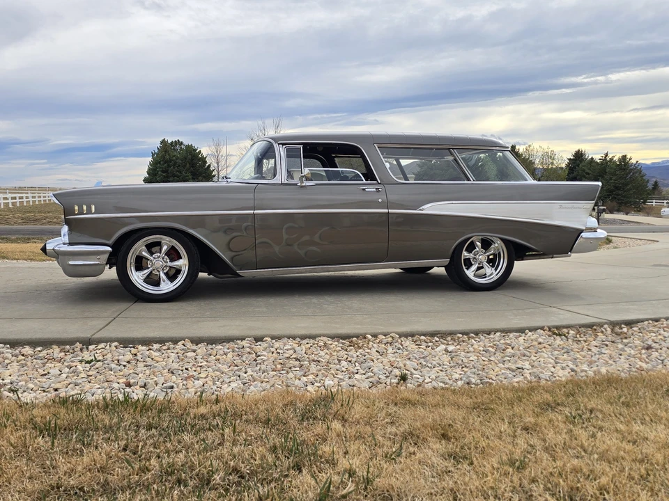 1957 Chevrolet Nomad - Image 4 of 31