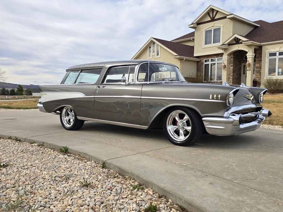 1957 Chevrolet Nomad - Image 9 of 31