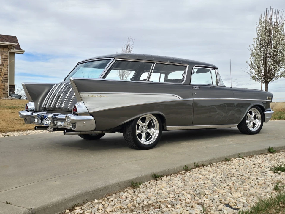 1957 Chevrolet Nomad - Image 7 of 31