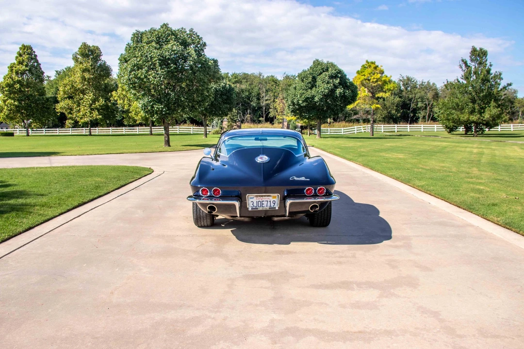 1964 Chevrolet Corvette C2 - Image 8 of 31