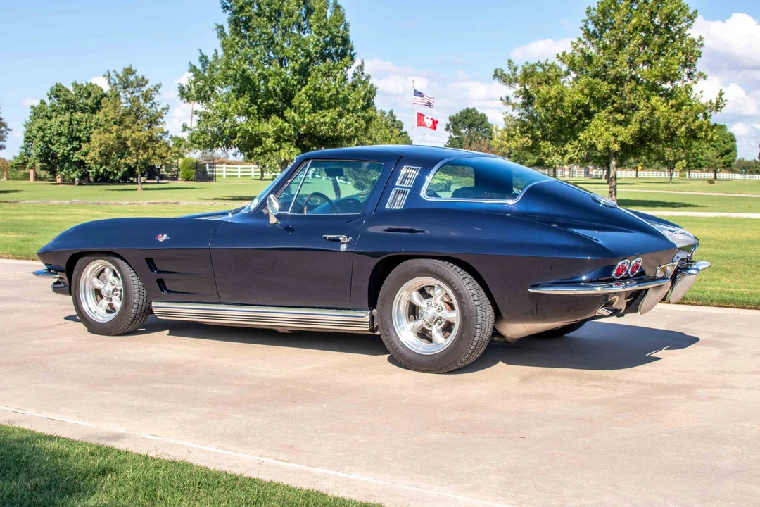 1964 Chevrolet Corvette C2 - Image 22 of 31