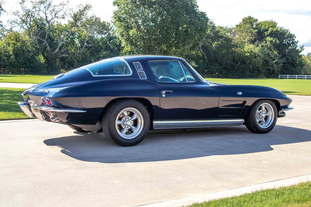 1964 Chevrolet Corvette C2 - Image 27 of 31