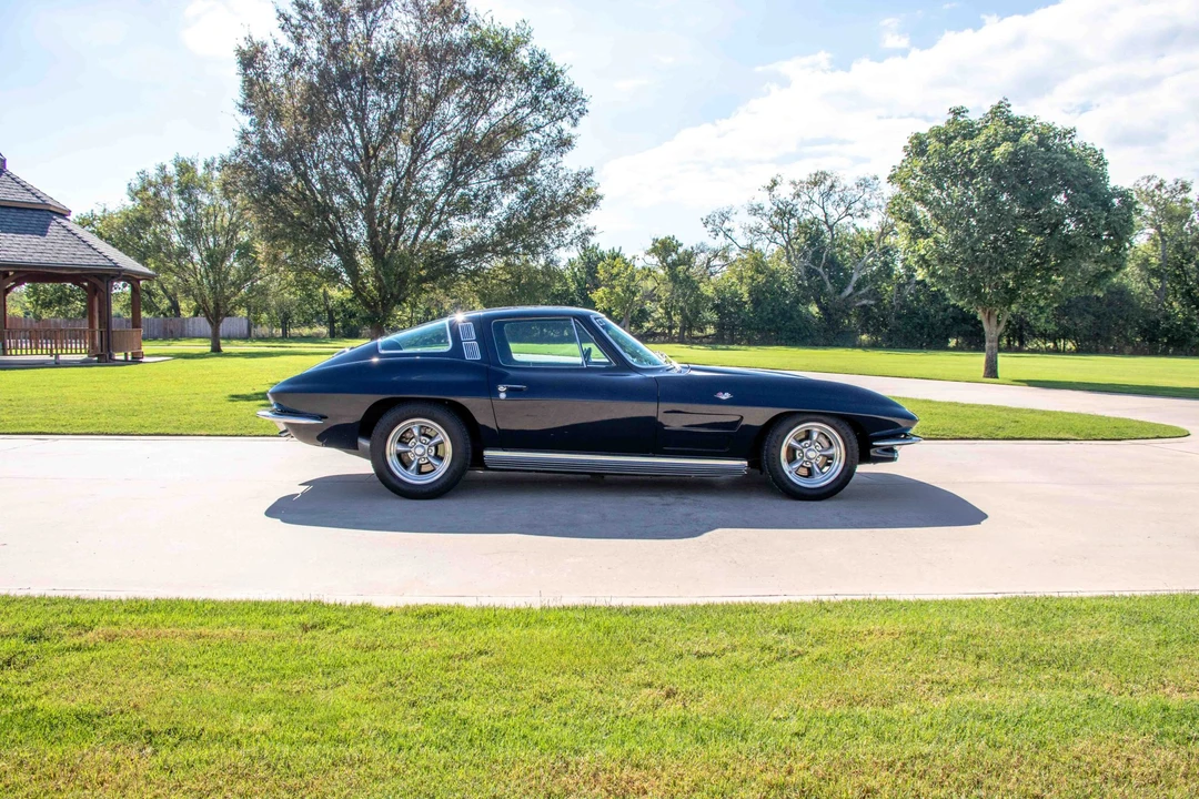 1964 Chevrolet Corvette C2 - Image 13 of 31