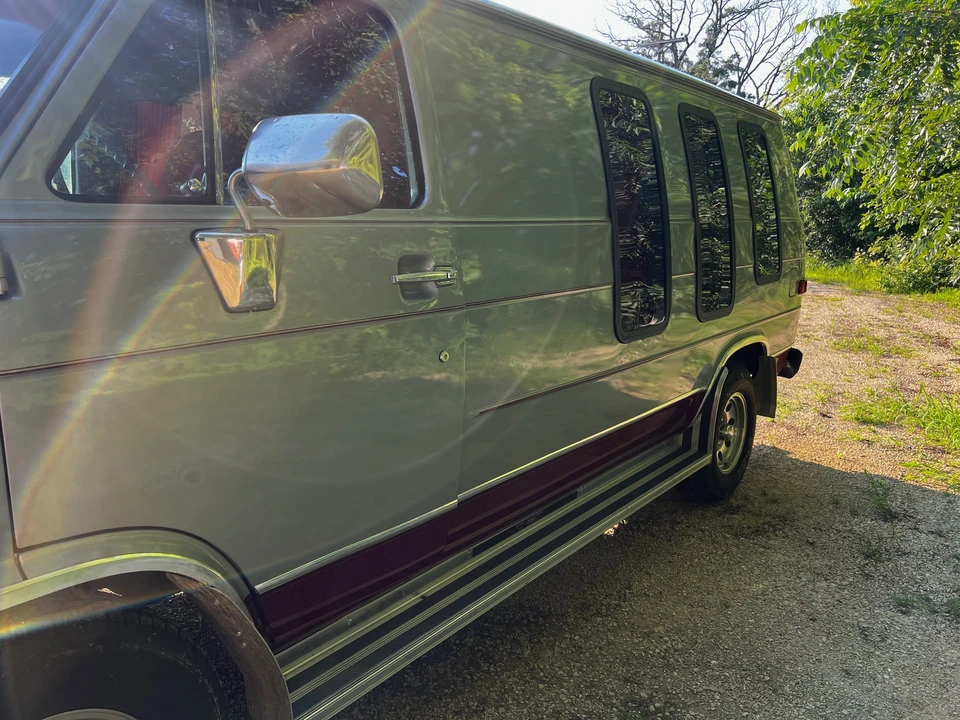 1981 GMC G-series Van - Image 23 of 31