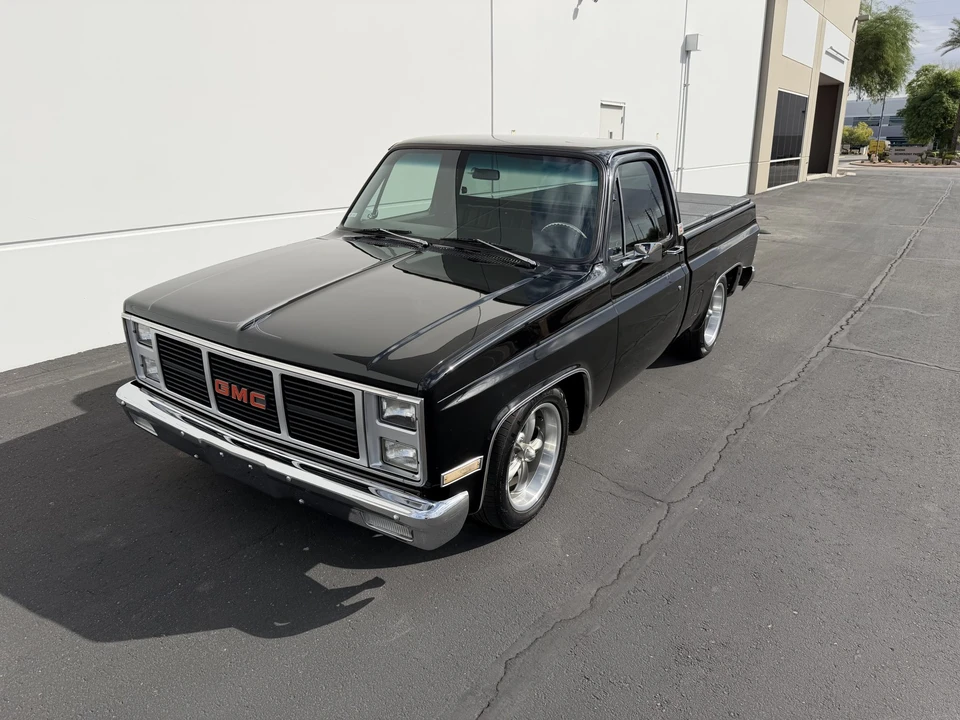 1984 GMC C/K 3rd Gen - Image 4 of 31