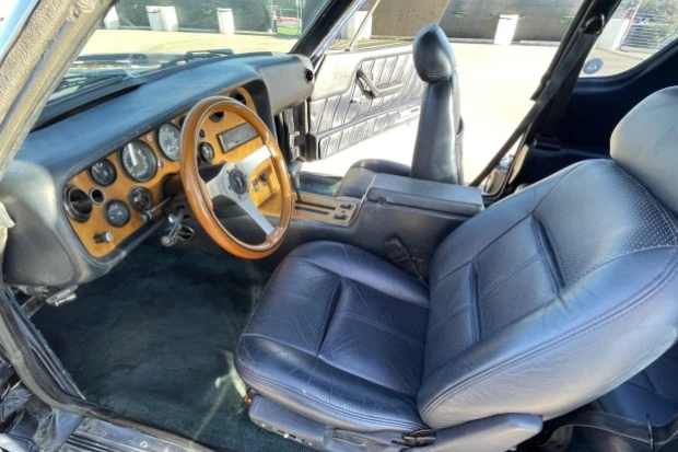 1989 Studebaker Avanti - Image 5 of 8