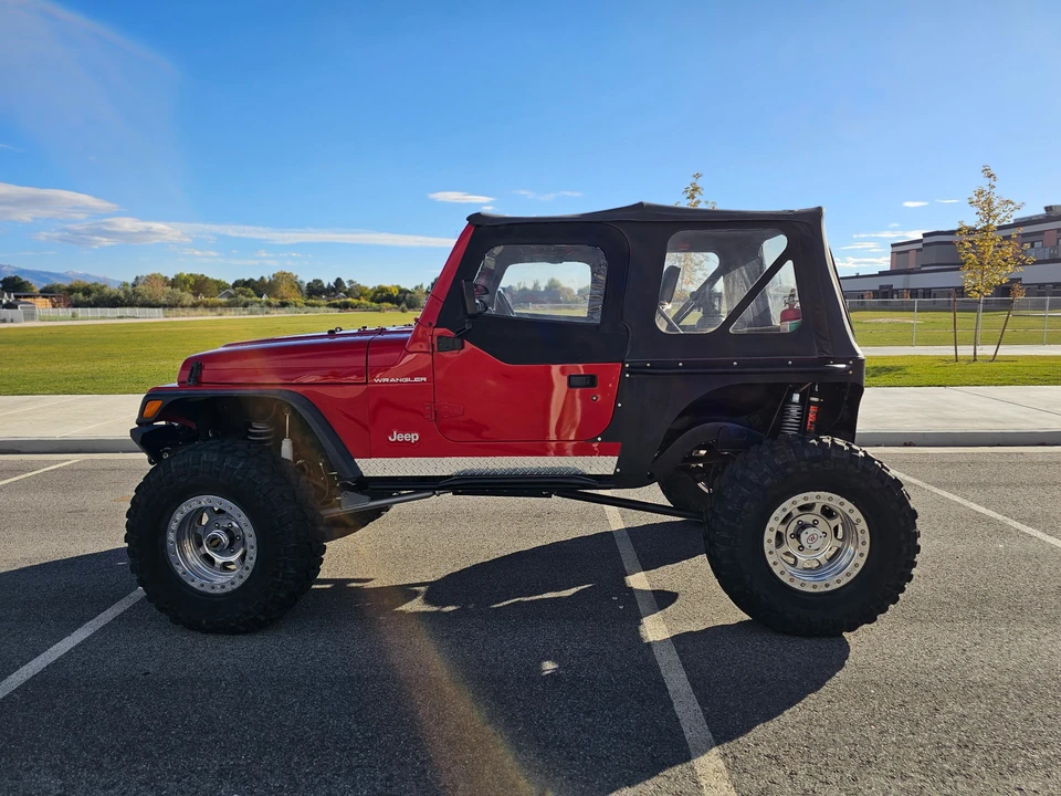 1997 Jeep TJ Wrangler - Image 5 of 31