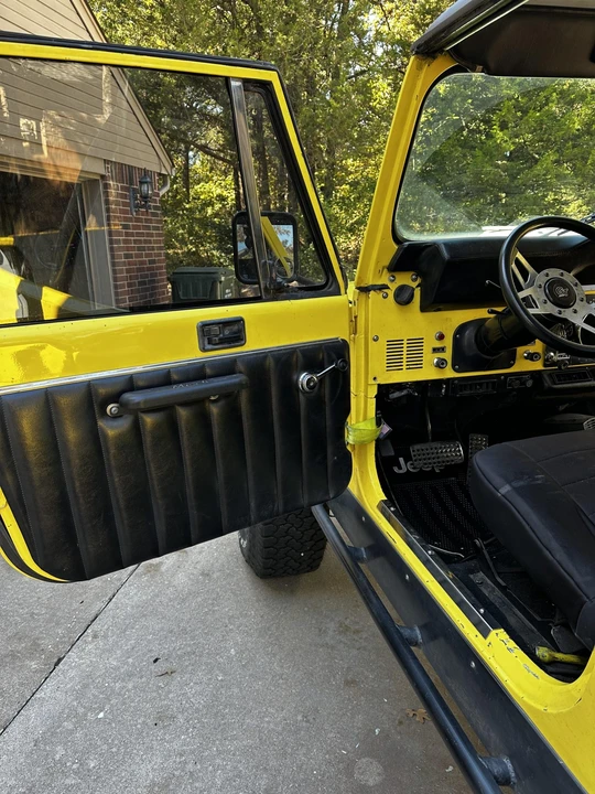 1982 Jeep CJ8 Scrambler - Image 25 of 31