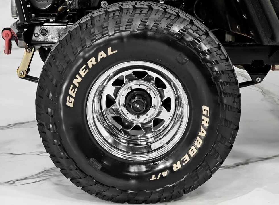 1982 Jeep CJ8 Scrambler - Image 17 of 31