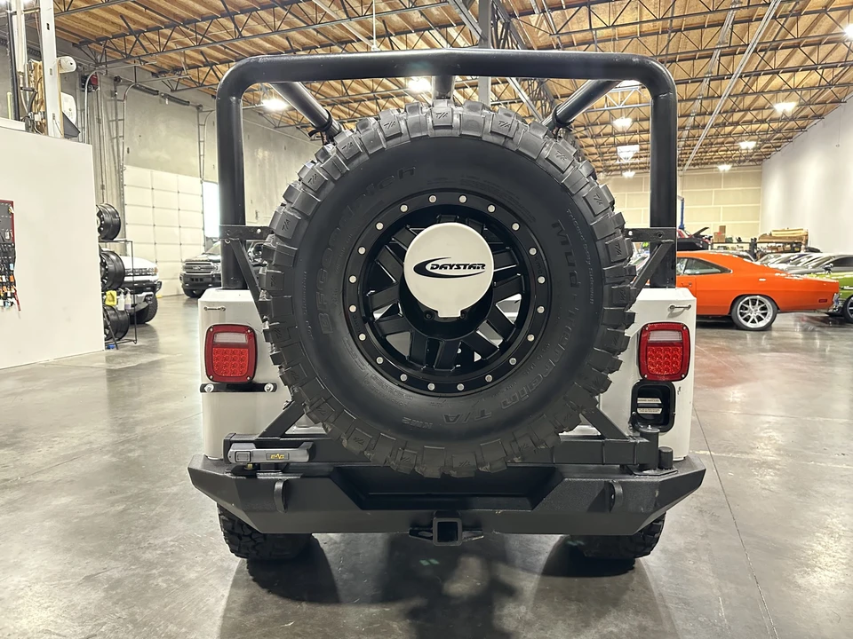 1985 Jeep CJ8 Scrambler - Image 13 of 31