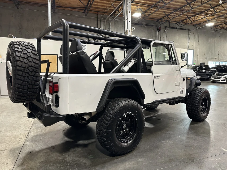 1985 Jeep CJ8 Scrambler - Image 11 of 31