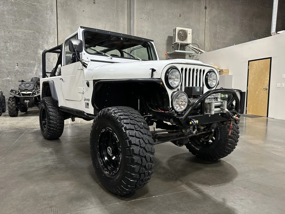 1985 Jeep CJ8 Scrambler - Image 6 of 31