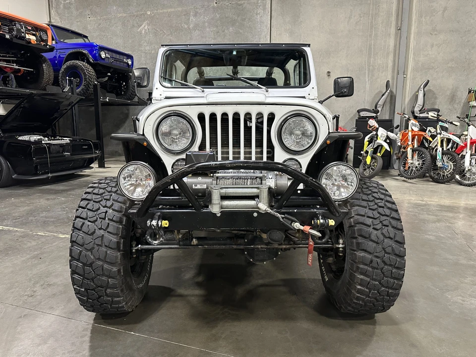 1985 Jeep CJ8 Scrambler - Image 5 of 31