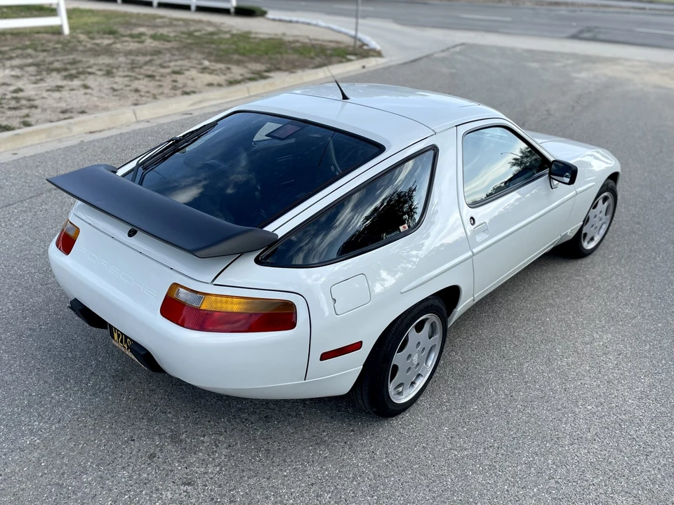 1989 Porsche 928 GT - Image 27 of 31