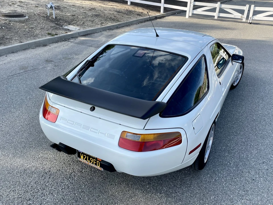 1989 Porsche 928 GT - Image 26 of 31