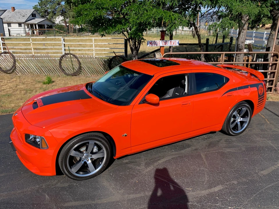 2009 Dodge Charger SRT & 392 6th Gen - Image 3 of 31