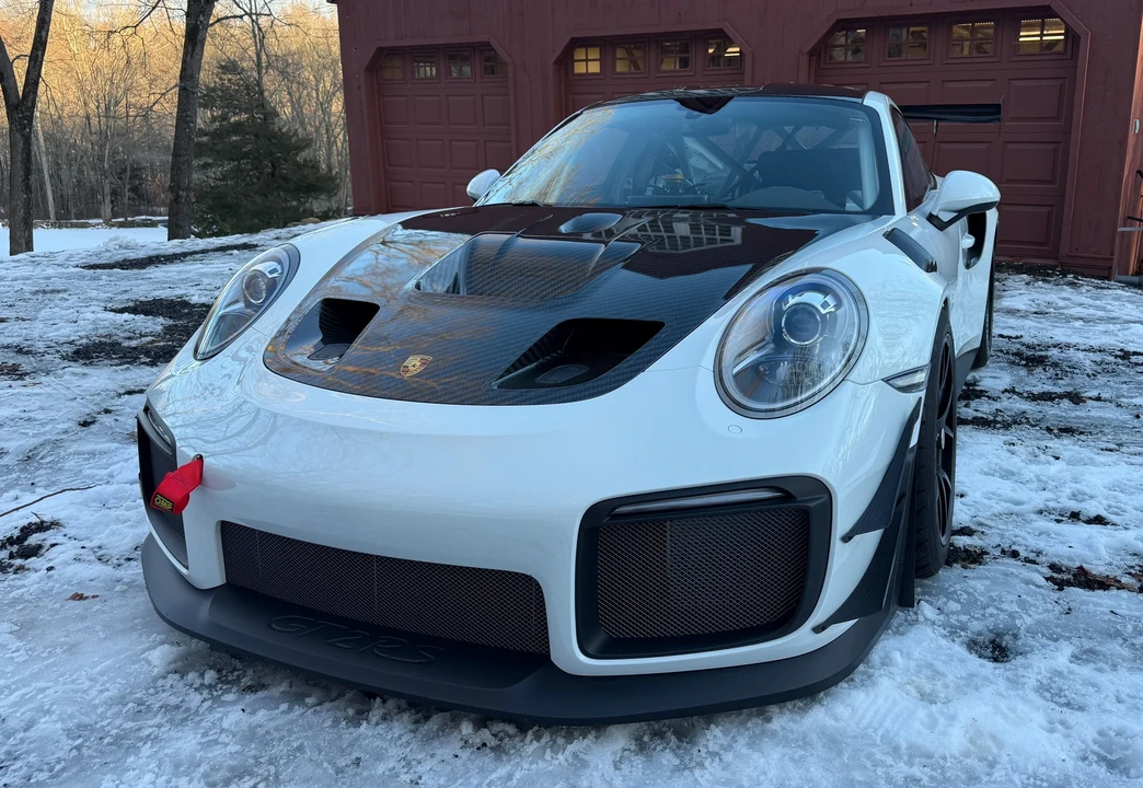 2019 Porsche 991 GT2 RS - Image 2 of 31