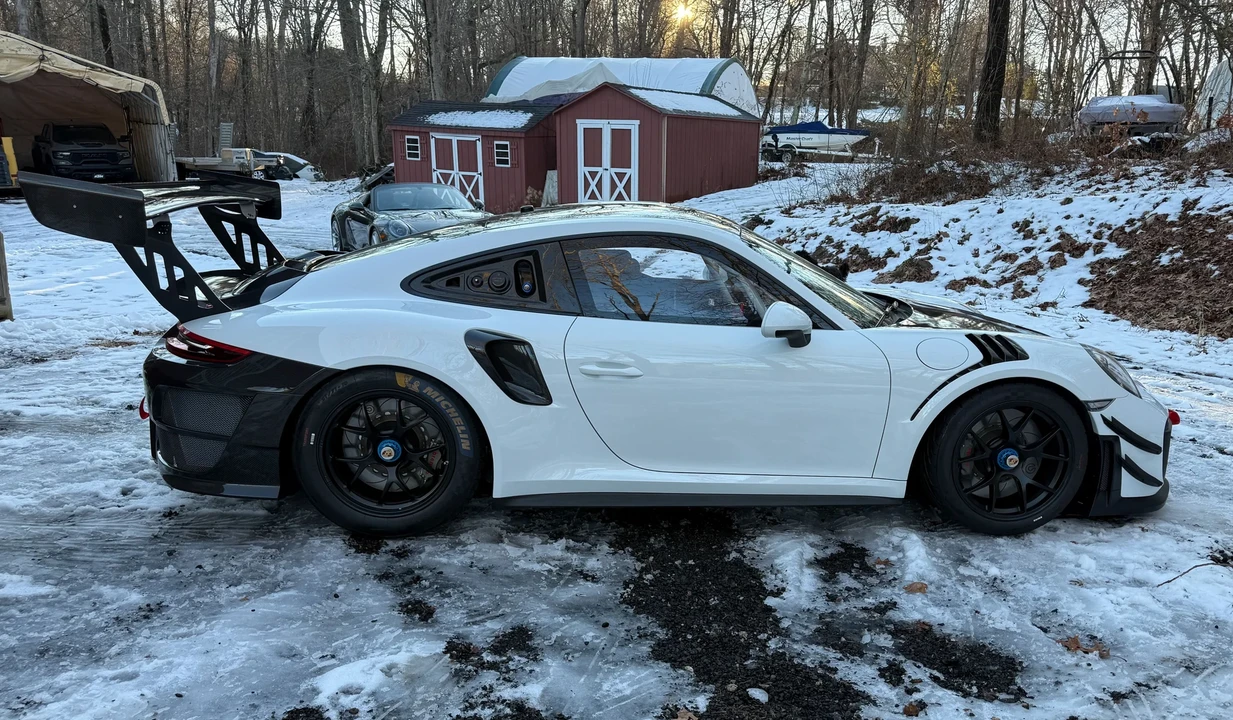 2019 Porsche 991 GT2 RS - Image 25 of 31