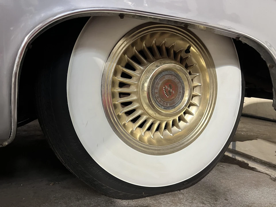 1956 Cadillac Eldorado 2nd Gen - Image 25 of 31