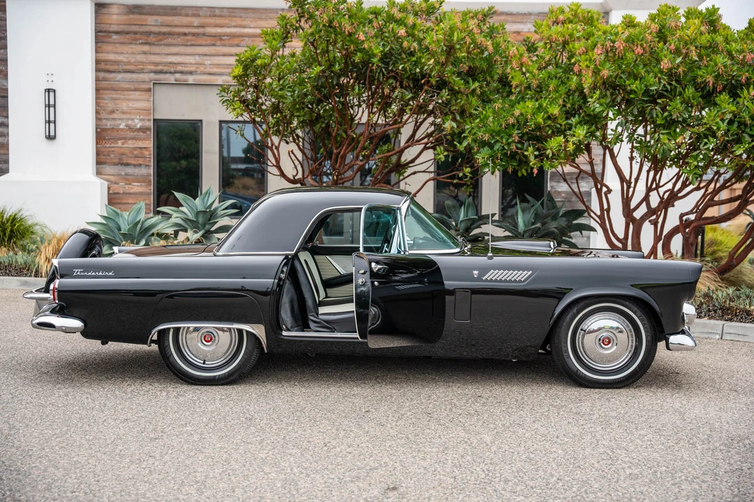 1956 Ford Thunderbird 1st Gen - Image 24 of 31