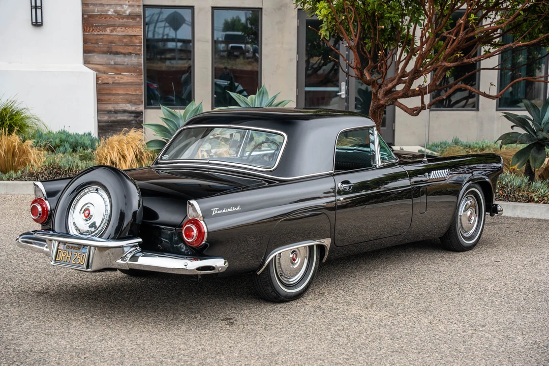 1956 Ford Thunderbird 1st Gen - Image 26 of 31